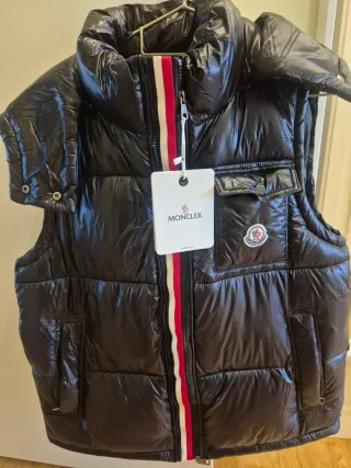 Chaleco Moncler Negro Nuevo Sin Estrenar Talla M