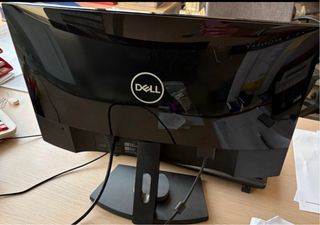 PC Desktop Fujitsu con Monitor Dell