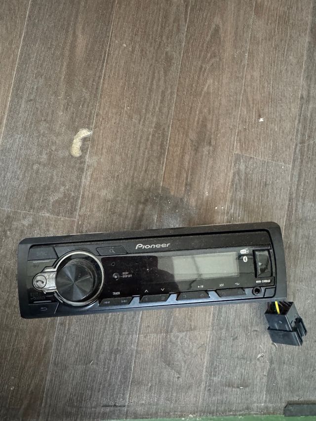 Radio Pionner 1 DIN Bluetooth