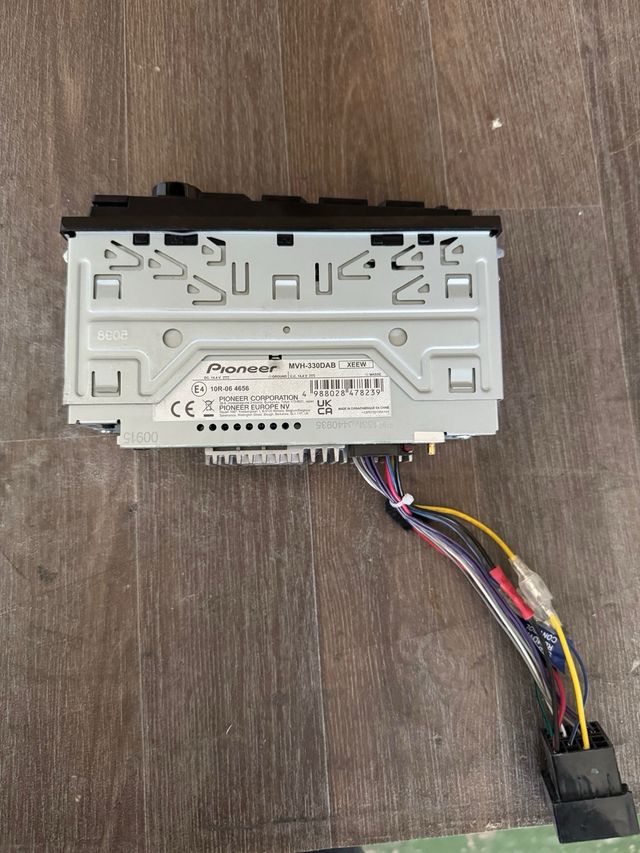 Radio Pionner 1 DIN Bluetooth