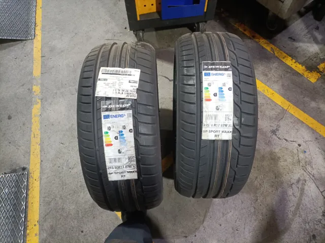 2 ruote Dunlop SP Sport 215/40R17 87W XL 
