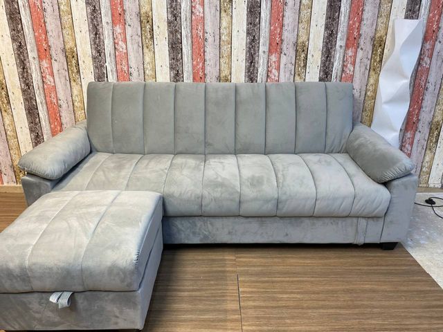 Sofá Cama Click Clack Gris con Puff