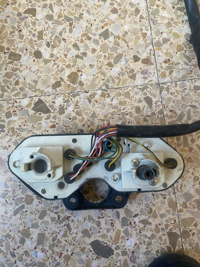 Cuadro instrumentos Derbi Senda