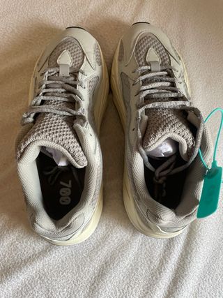 Adidas Yeezy Boost 700 V2 Static Talla 45