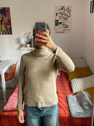 Jersey cuello alto beige