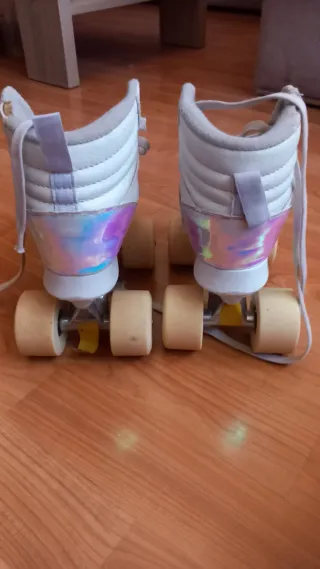 Patines 4 ruedas talla 32
