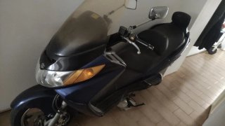 Suzuki Burgman 400i