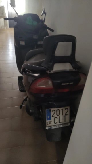 Suzuki Burgman 400i
