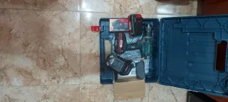 Taladro Atornillador Parkside con Batería