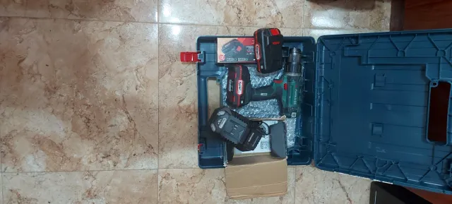 Taladro Atornillador Parkside con Batería