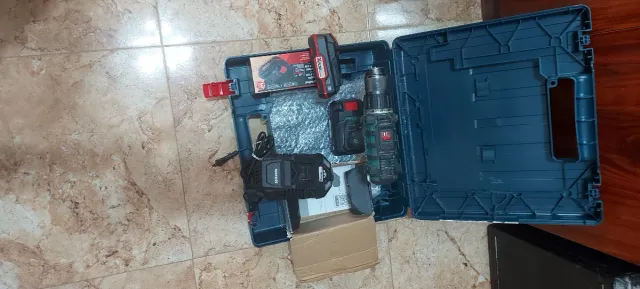 Taladro Atornillador Parkside con Batería