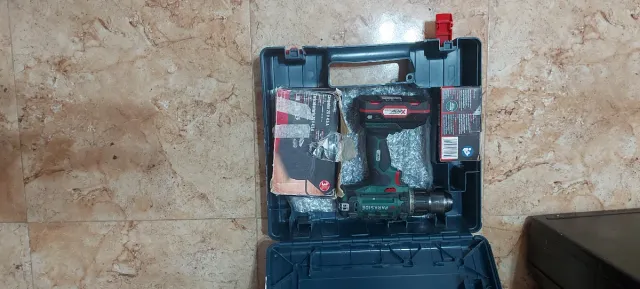 Taladro Atornillador Parkside con Batería