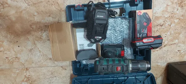 Taladro Atornillador Parkside con Batería