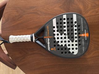 Bullpadel Hack 03 Paquito Navarro
incluye hexacore