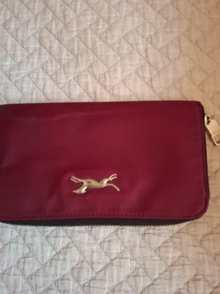 Monedero Bimba y Lola granate con logo plateado