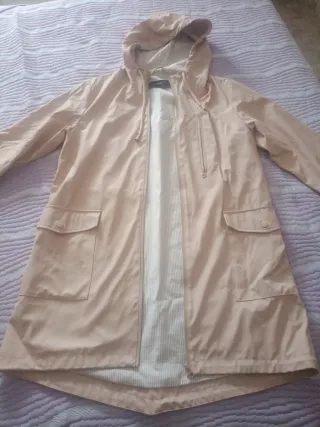 Chubasquero mujer beige/rosa