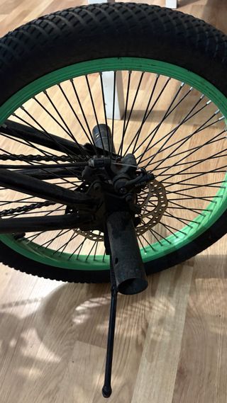 Bicicleta BMX Ridgeyard Negra.