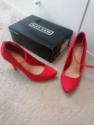 Zapatos de tacón rojos n38