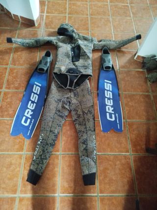 Aletas y neopreno Spezton Desert Brown