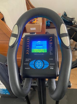 Bicicleta Elíptica Tecnovita Evo-c2000