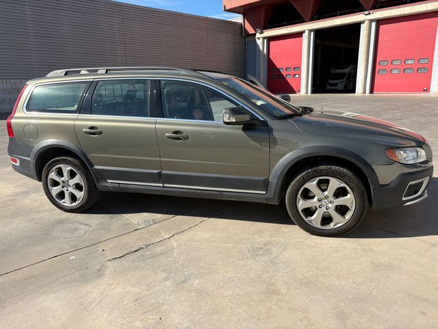 Volvo XC70 2010
