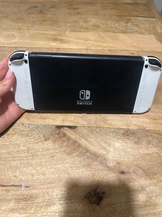 Nintendo Switch OLED Blanca y Negra