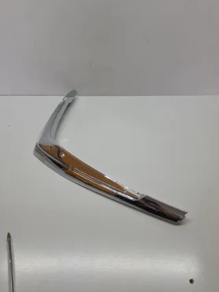 Embellecedor Deflector Izquierdo Piaggio Beverly