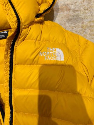 plumas estilo north face  Hombre Amarilla