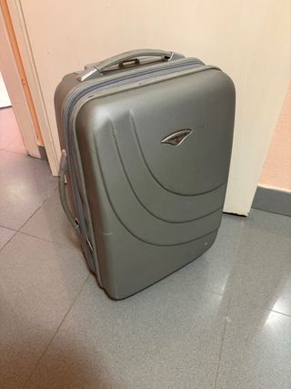 Maleta Constellation Gris. Medidas 39x 22x58