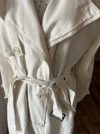 Gabardina Stradivarius vaquero 