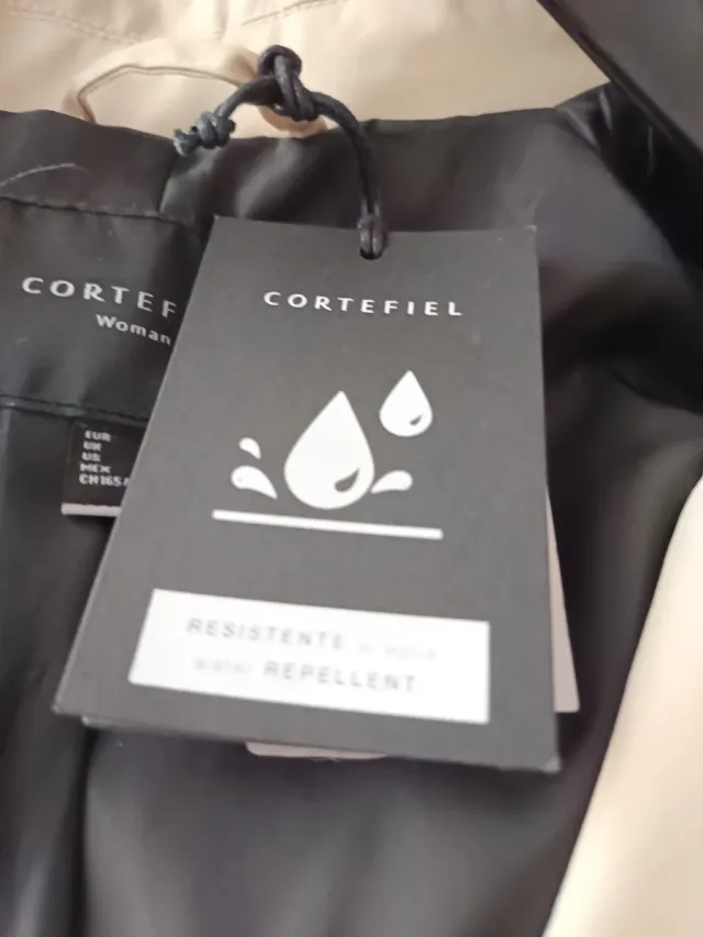 Gabardina Cortefiel Beige Talla S.