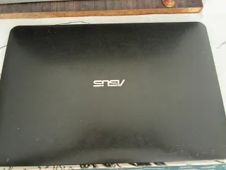 Portátil ASUS Negro Funcional