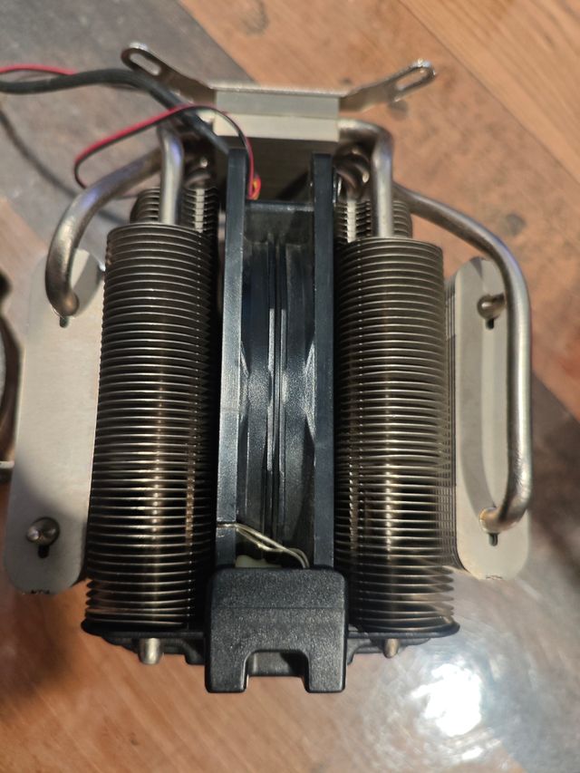 Disipador Cooler Master V8 4 pines PWM