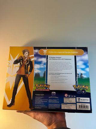 Caja Pokémon GO Equipo Instinto