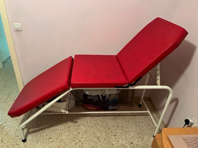 Camilla de masajes fija