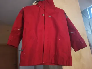 Giacca da montagna rossa