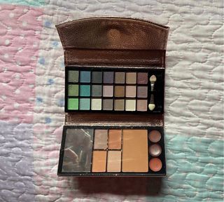 Paletas de maquillaje Savannah Soul