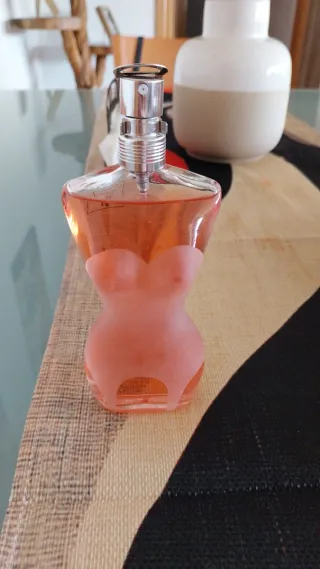 Perfume Mujer Forma Cuerpo Rosa