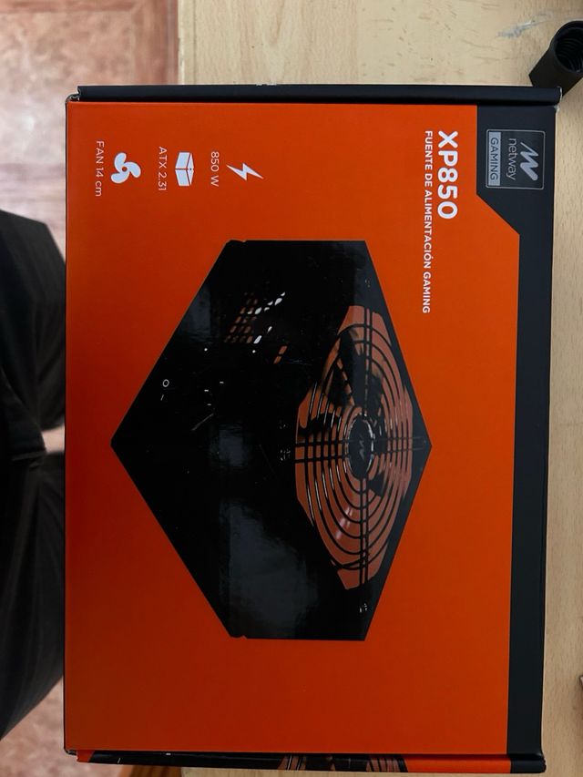 PC Gaming con luces RGB