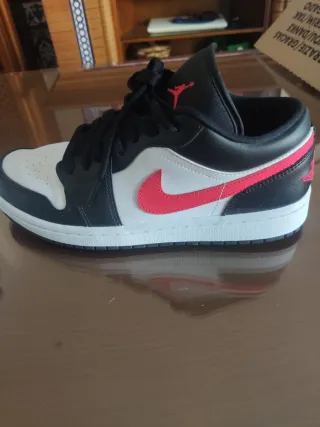 Nike Air Jordan 1 Low Talla 40