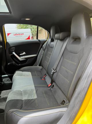 Mercedes-Benz A45s AMG 4matic 421CV