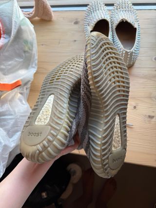 Adidas Yeezy Boost 350 V2 Gris Naranja