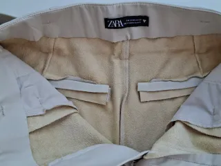 Pantalón corto polipiel beige mujer