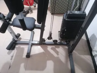 Gimnasio con poleas. Negociable o cambio .