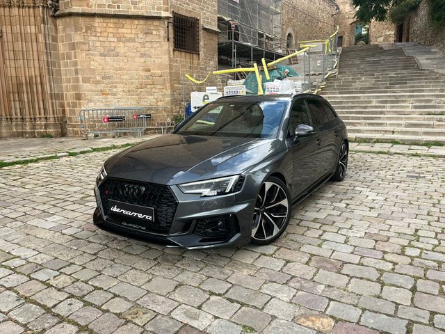 Audi RS4 AVANT