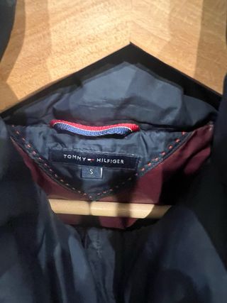 Plumas Azul Tommy Hilfiger con Capucha