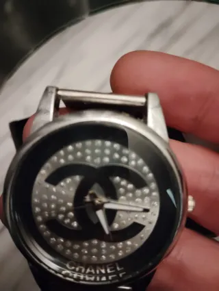 Reloj inspiración Chanel plateado