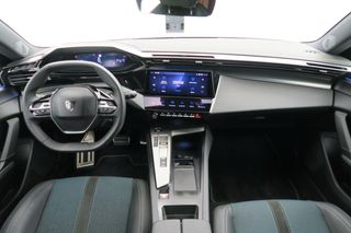 Peugeot 308 5P First Edition Eléctrico 115kW (156CV)