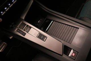 Peugeot 308 5P First Edition Eléctrico 115kW (156CV)