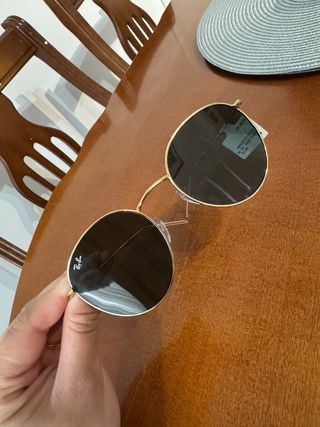 Gafas de sol Ray-Ban Doradas y Negras